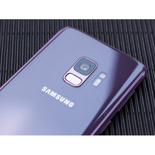 Zestaw do aplikacji folii ochronnej 3MK na Xiaomi Mi 10 Pro.