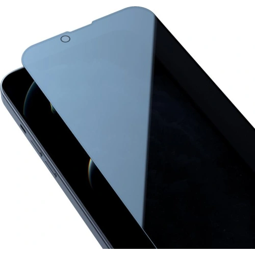 Zbliżenie na szkło prywatyzujące Nillkin, ukazujące jego właściwości ochronne.