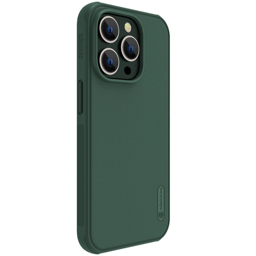 Zielone etui Nillkin Super Shield Pro z bliska, ukazujące precyzyjne wycięcia na porty.