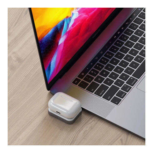 Satechi docking station in silver, showcasing the USB-C port.