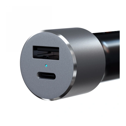 Încărcător puternic Satechi 60W PD, ideal pentru încărcarea rapidă în mașină.