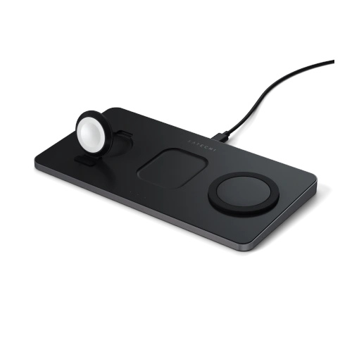 Widok na ładowarkę Satechi Trio z bliska, ukazujący jej elegancki design.