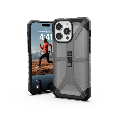 P&oacute;łprzezroczyste etui UAG z bliska, pokazujące detale i teksturę.