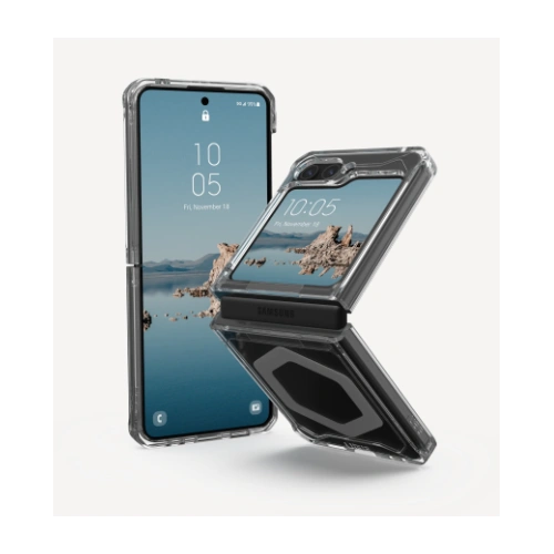 Etui UAG Urban Armor Gear na tle białym, prezentujące nowoczesny design i funkcjonalność.