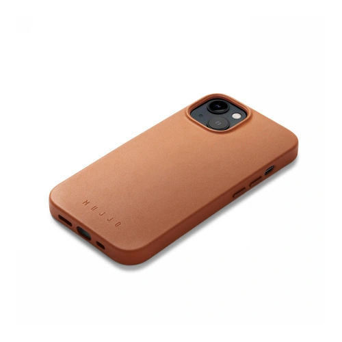 Etui Mujjo Full Leather Case w kolorze brązowym, idealne dopasowane do iPhone 13, 14 i 15 z funkcją MagSafe.