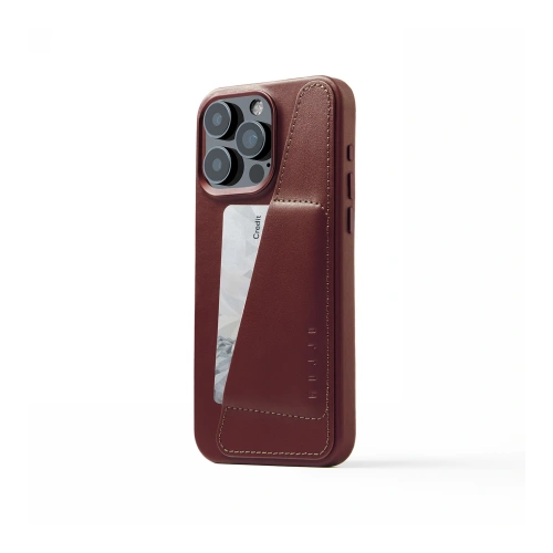 Etui Mujjo Full Leather Wallet Case w kolorze burgundowym, idealne do Apple iPhone 15 Pro Max.