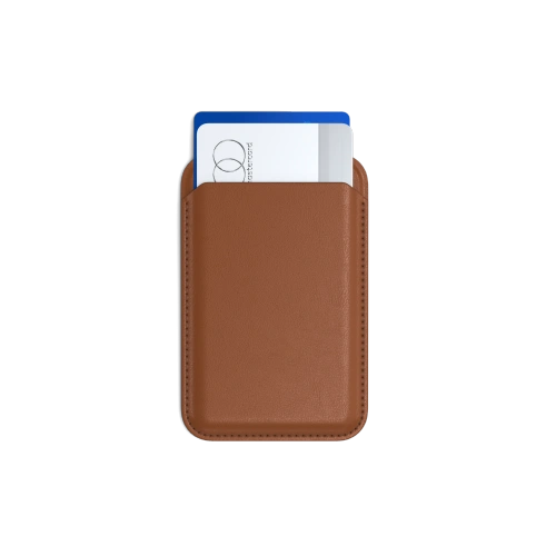 A Satechi Vegan-Leather Wallet Stand barna színben, ideális az iPhone-hoz MagSafe-tel.