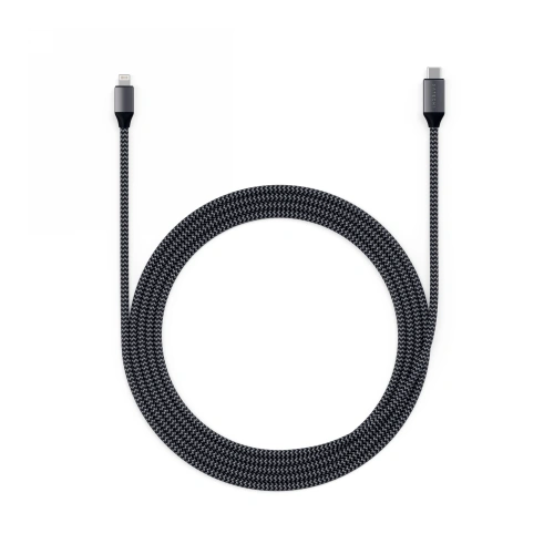 Cablul Satechi USB-C / Lightning de culoare gri spațial, lungime 1,8 m, ideal pentru încărcare rapidă.