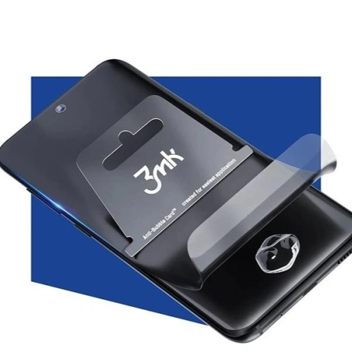 Folia ochronna 3MK ARC+ z bliska, ukazująca jej przezroczystość i gładką powierzchnię.