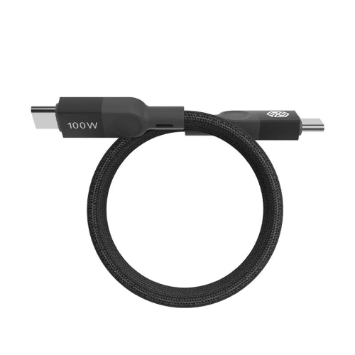Cablul Nillkin Data Cable MagCharge USB-C PD 100W conectat la un dispozitiv, ilustrează încărcarea rapidă.