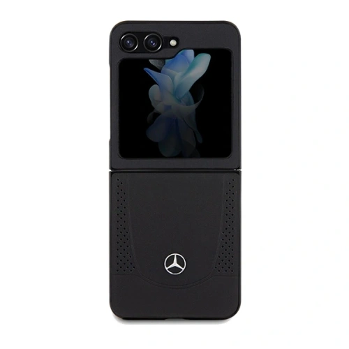 Zbliżenie na etui Mercedes, pokazujące szczeg&oacute;ły materiału hybrydowego.