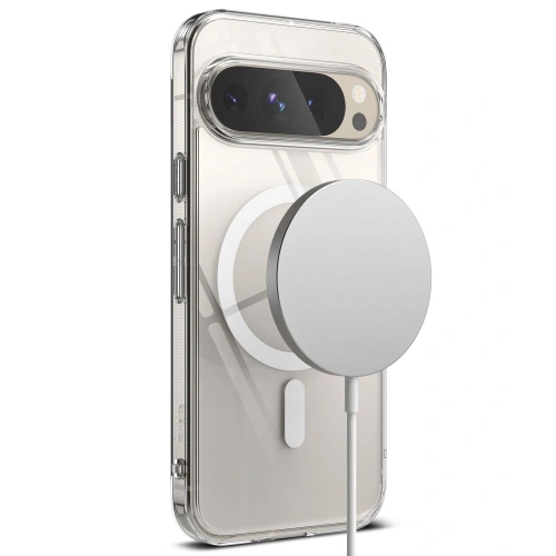 Etui Ringke Fusion na Google Pixel 9, ukazujące precyzyjne wycięcia na porty i przyciski