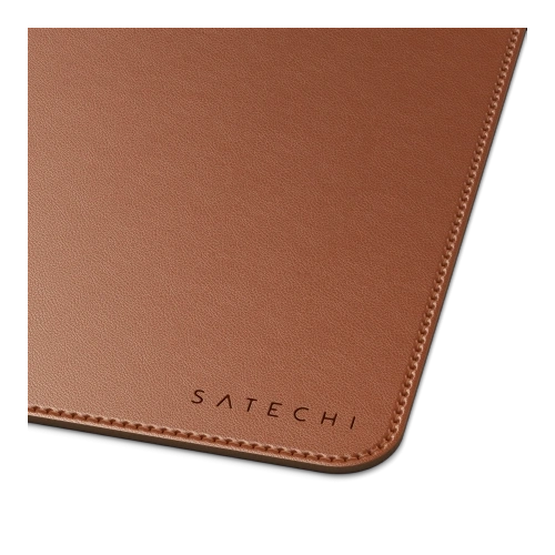 Elegant brown Satechi mat, perfect for work and organizing the office space.