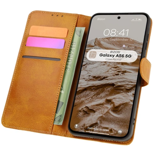 Etui z klapką Bizon Case Pocket w brązowym kolorze, idealne do Samsung Galaxy A56 5G.
