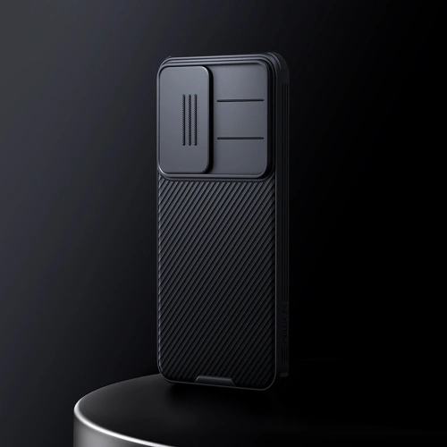 Close-up of the details of the Nillkin CamShield Pro case, highlighting precise cutouts
