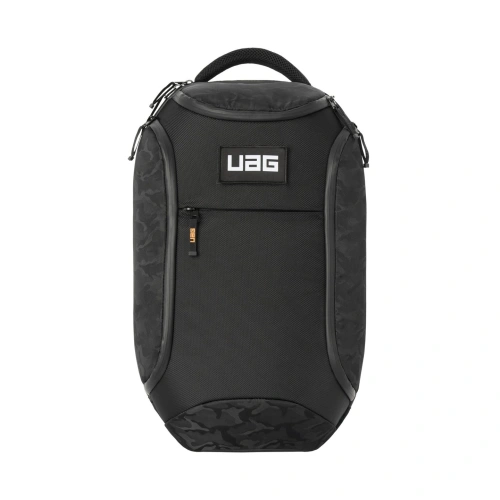Η τσάντα UAG Urban Armor Gear σε μαύρο χρώμα, ιδανική για τη μεταφορά φορητού υπολογιστή 16 ιντσών.