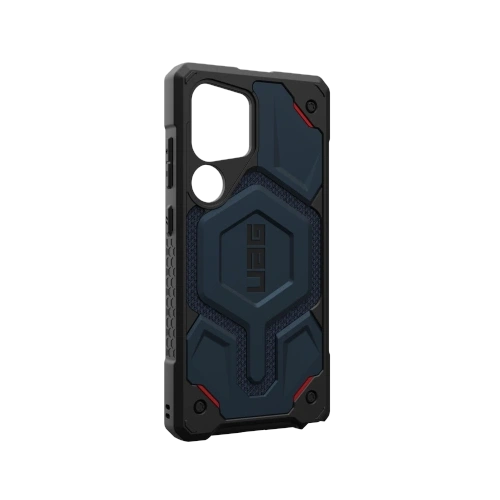 Zbliżenie na detal etui UAG z hybrydowego materiału i wbudowanym modułem MagSafe.