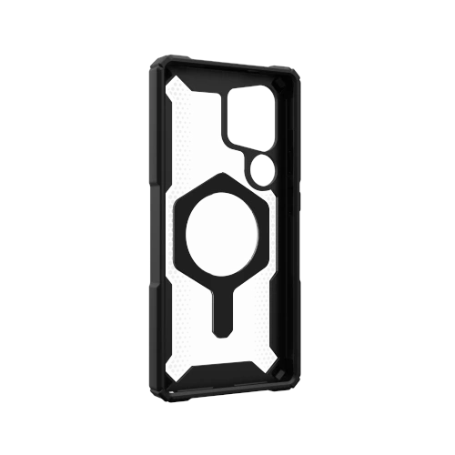 Η θήκη UAG Urban Armor Gear σε λευκό φόντο, αναδεικνύοντας το διαφανές υλικό και τη λειτουργία MagSafe.
