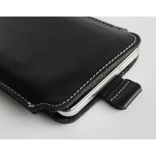 Leather slipcase LURESKO LILLA 4XL slipcase for phone up to 7 inches leather case (smooth black white thread)