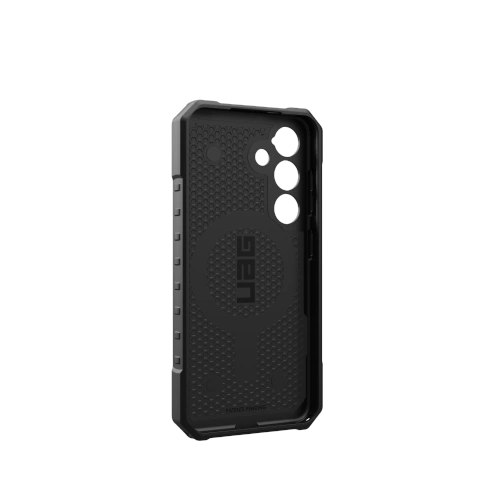 Widok etui UAG z bliska, pokazujący teksturę i detale wykończenia.