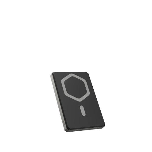 Powerbank UAG Urban Armor Gear w kolorze czarnym, z podstawką i przewodem 1.2 m w zestawie.