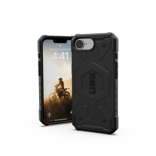 Etui UAG Pathfinder w kolorze czarnym, idealnie dopasowane do Apple iPhone 16e z funkcją MagSafe.