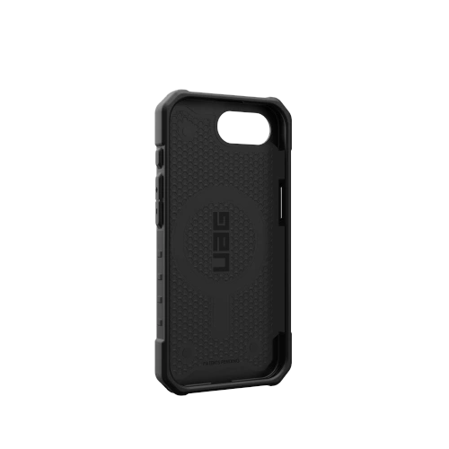 Etui UAG Urban Armor Gear na tle miejskim, podkreślające nowoczesny design i ochronę.