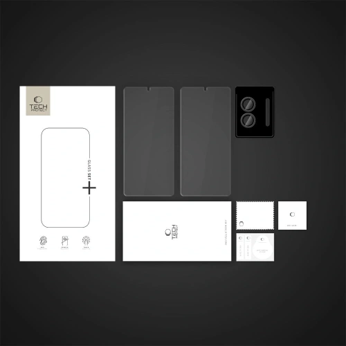 Set mit gehärtetem Glas Tech-Protect in der Verpackung, bereit zur Verwendung.