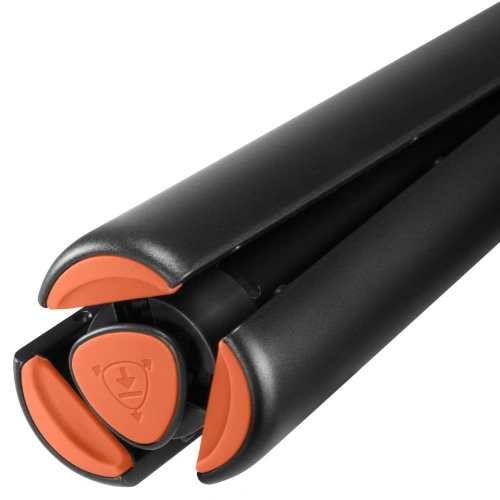 Kijek Spigen S541W z telefonem, gotowy do zrobienia idealnego zdjęcia.