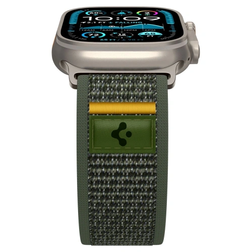 Stylish Spigen Athlex Air strap in green, fitted for Apple Watch.