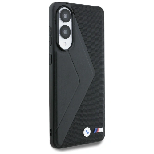 Etui BMW na tle minimalistycznym, podkreślające nowoczesny design