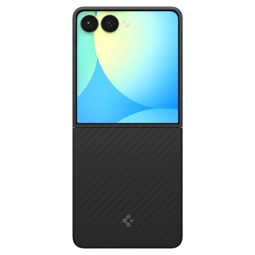 Etui Spigen Airskin Aramid z boku, ukazujące smukłą konstrukcję