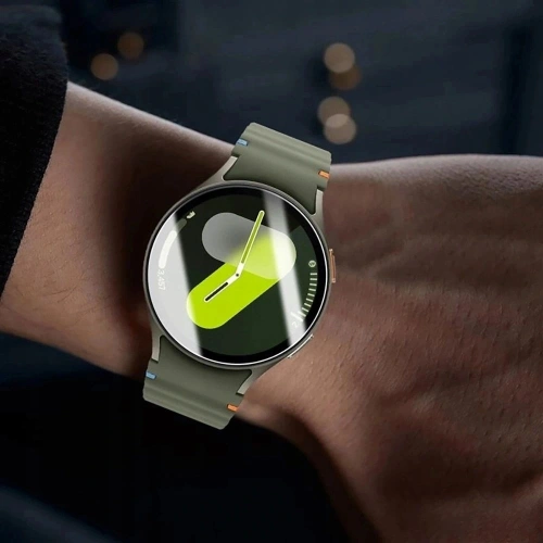 Szkło ochronne Tech-Protect Glass Fit+ bez ramki, idealne dopasowanie do Samsung Galaxy Watch 8 40mm, chroni ekran przed uszkodzeniami.