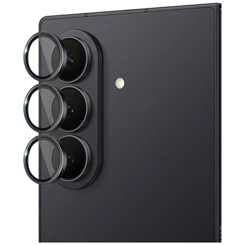 Opakowanie produktu z jednym szkłem hybrydowym i akcesoriami do montażu, przeznaczonym do ochrony obiektywu Z Fold7