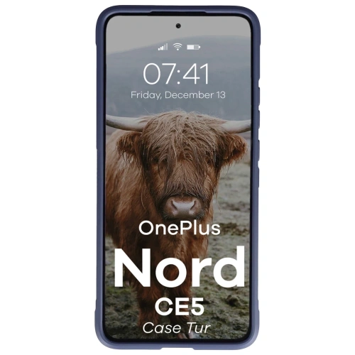 Pancerne etui Bizon Case Tur na tle minimalistycznym