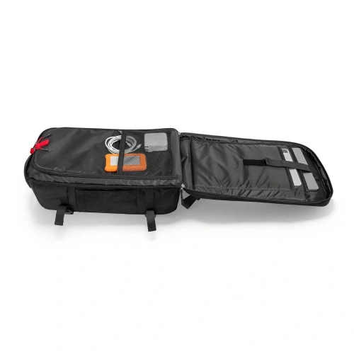 Plecak Tech-Protect Defender S40 w użyciu, noszony na plecach