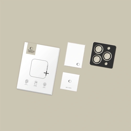 Widok osłony aparatu Tech-Protect Camring Fit+ na tle białego stołu.