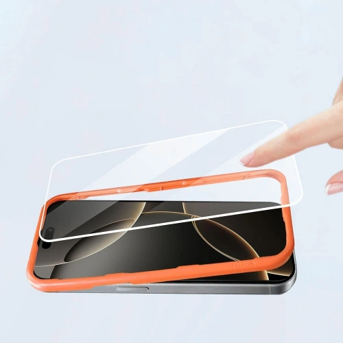 Zbliżenie na szkło hartowane o odporności na zarysowania 9H