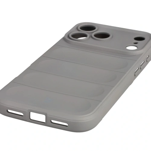 Detale etui Bizon Case Tur, pokazujące wycięcia na porty i przyciski