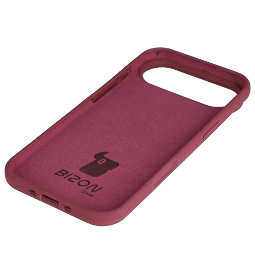 Detale etui Bizon Soft Case, pokazujące precyzyjne wycięcia na porty