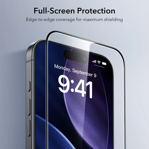 Szkło hartowane ESR Ultrafit w opakowaniu, które zawiera dwa egzemplarze.