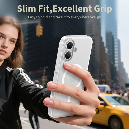 Etui Tech-Protect w akcji, pokazujące łatwe mocowanie z MagSafe do iPhone'a 17.