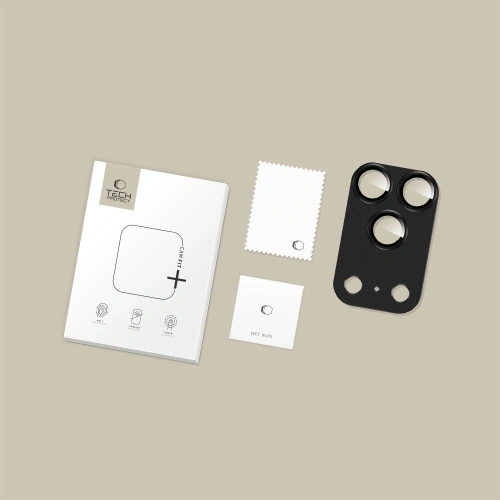 Osłona aparatu zamontowana na Apple iPhone 17 Pro, zapewniająca pełną ochronę.