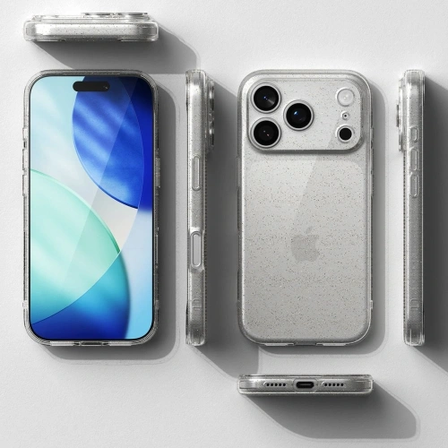 Zbliżenie na materiał TPU etui Ringke Air, ukazujące jego elastyczność i trwałość.