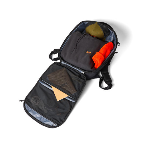 UAG Premium Tech - backpack 24L with a pocket for a 16 laptop