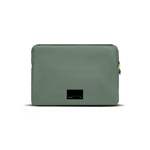 Native Union Ultralight Sleeve - etui ochronne do Macbook 15