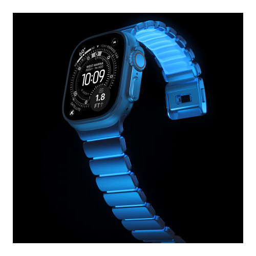 NOMAD Stratos Band - tytanowa bransoleta do Apple Watch 49mm z FKM (natural titanium, icy blue glow FKM)
