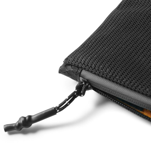 Spigen Lf300 Soft Rfid Card Holder Black