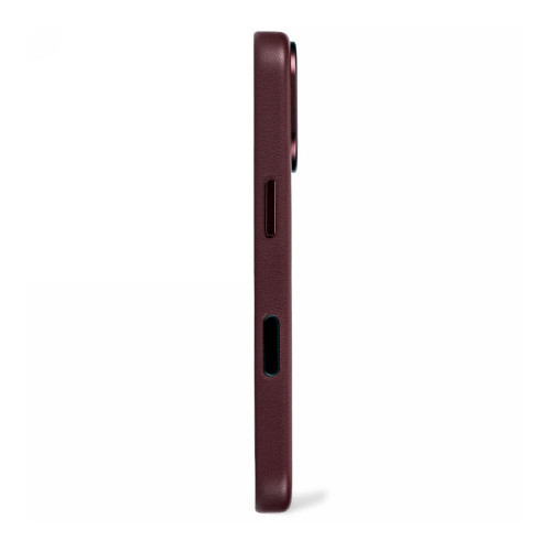 Decoded Leather Backcover - skórzana obudowa ochronna do iPhone 17 kompatybilna z MagSafe (dark ruby)