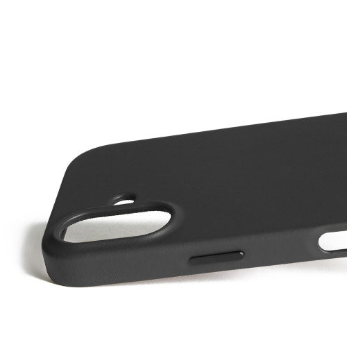Etui Mujjo na Apple iPhone 17, z precyzyjnymi wycięciami na porty.
